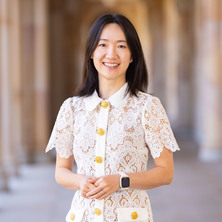 Associate Professor Yiqiong Li