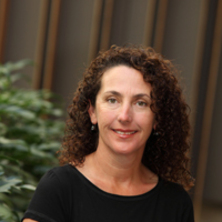 Associate Professor Robyn King