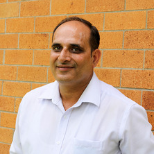 Dr Gulshan Mahajan