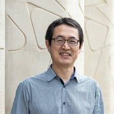 Associate Professor Shihu Hu