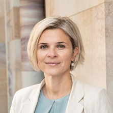 Associate Professor Jana Vukovic