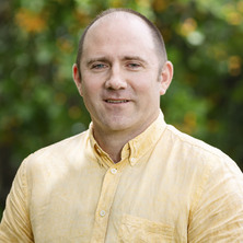 Dr Adam Komarek