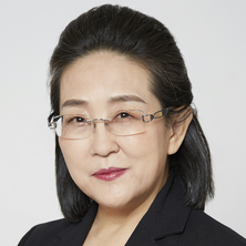 Associate Professor Janet Xiang-Yu Hou