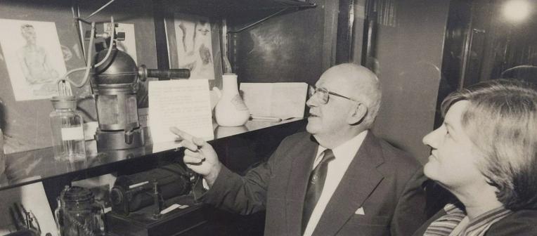 Konrad Hirschfeld and Judith Marks viewing a display